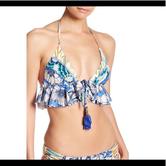 Not for sale! Looking for this maaji bikini top!